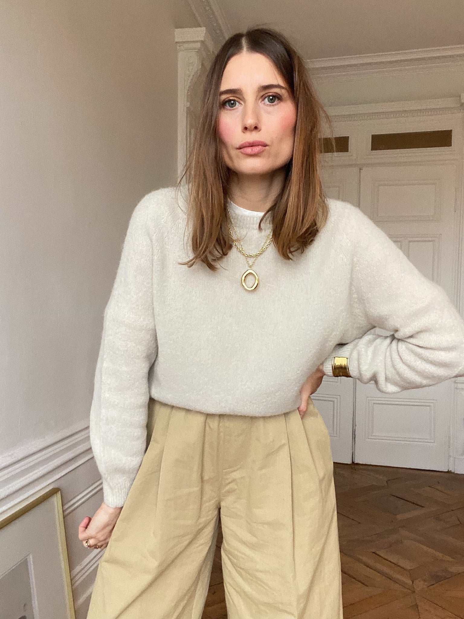 Cassandre Taupe Sweater